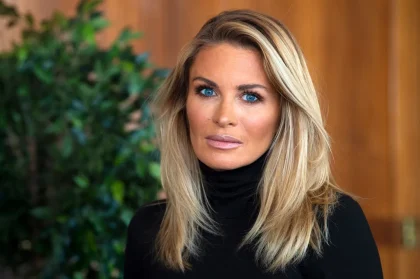 Carolina Gynning – Från glamourmodell till firad konstnär med rå attityd