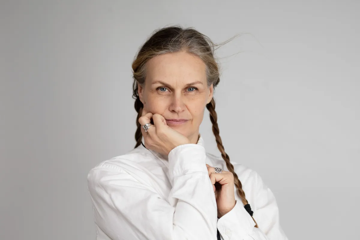 Bakom kulisserna på en bildvärld fylld av symbolik